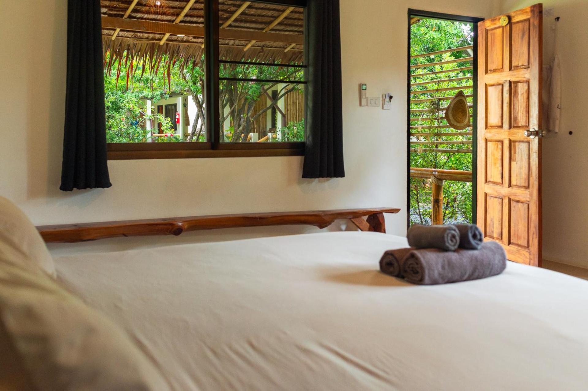 The Mellow Mango Ko Lanta Exterior foto